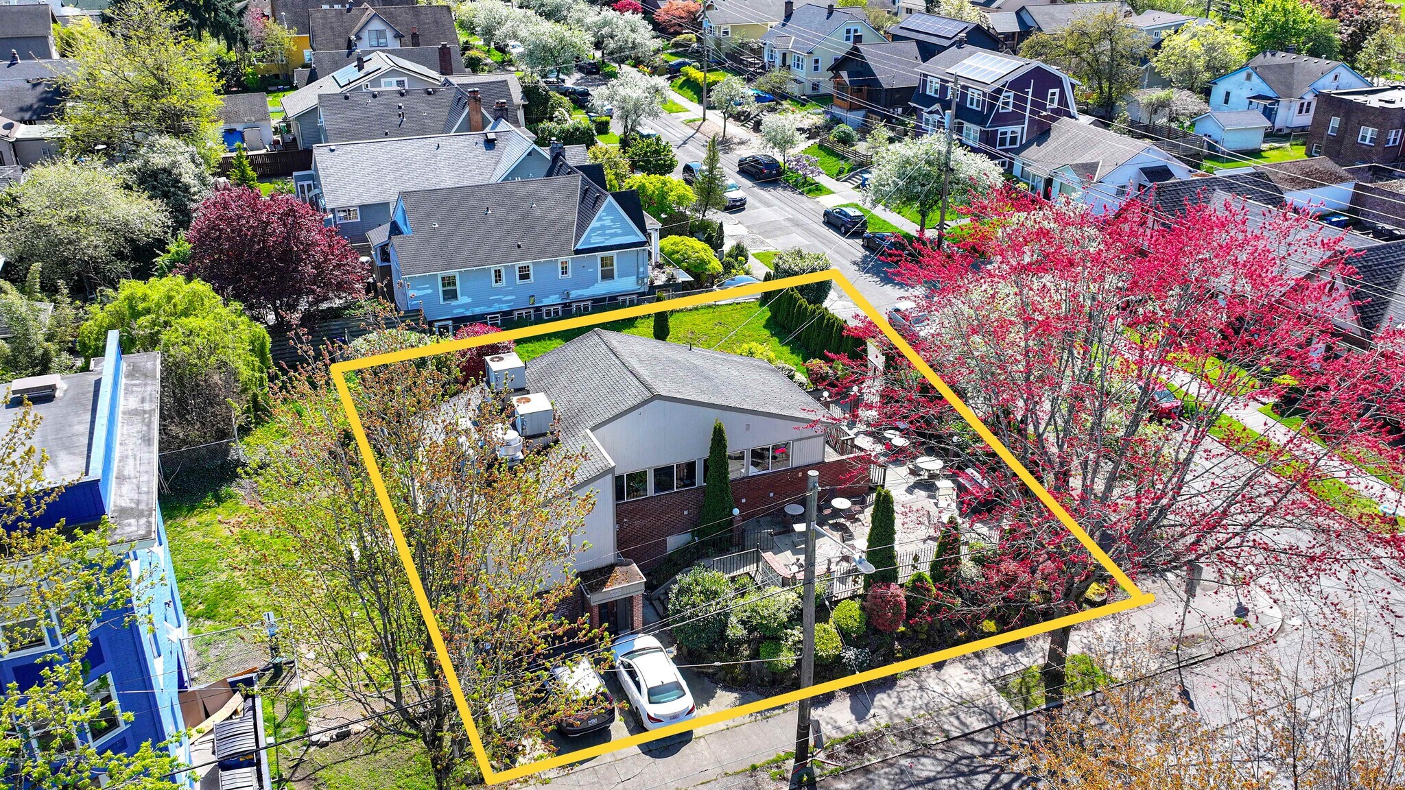 2605 E Cherry St, Seattle, WA for Sale