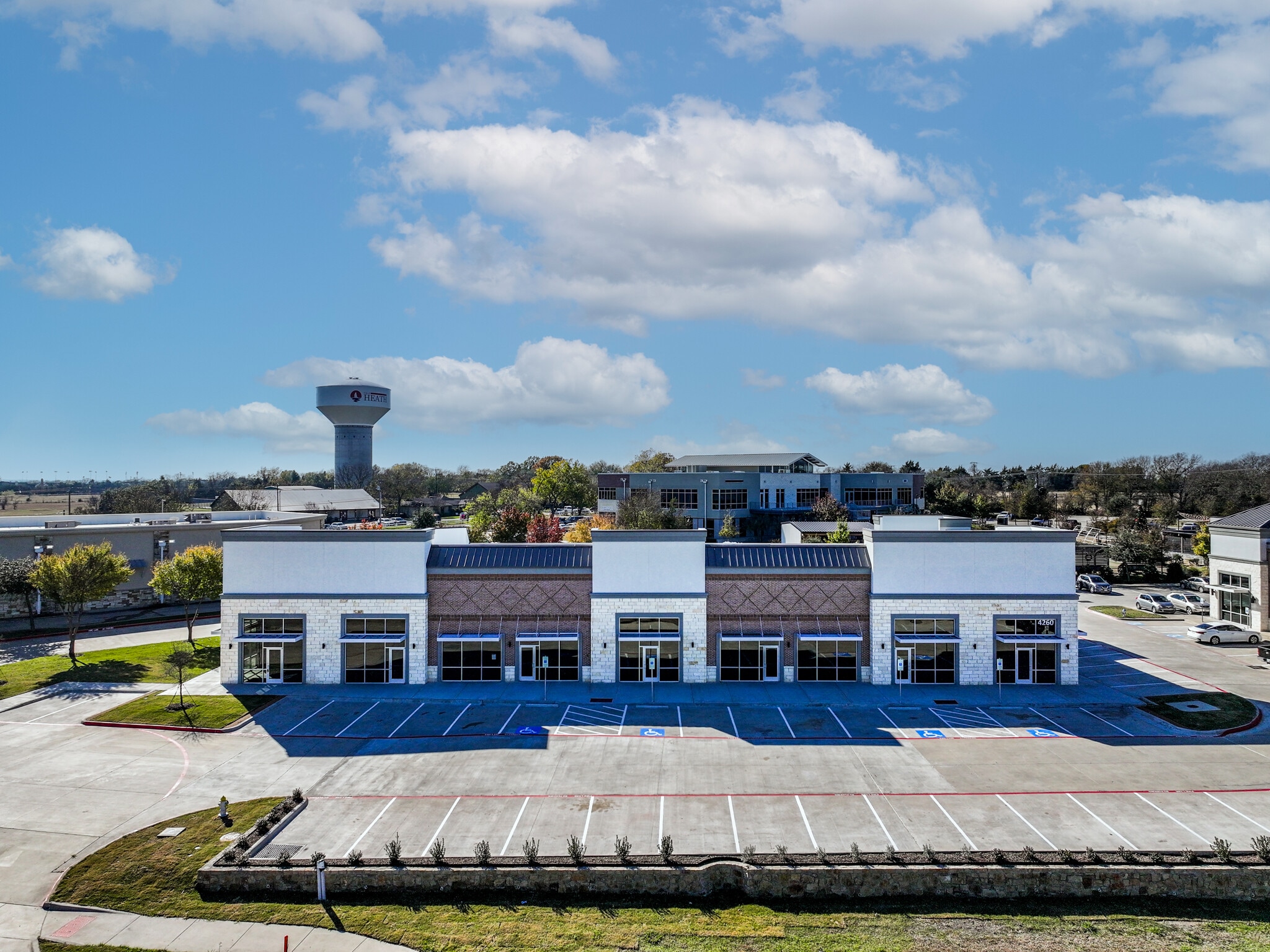 4260 Ridge Rd, Heath, TX for Rent