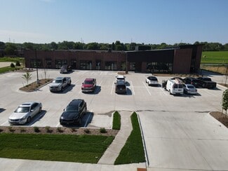 Johnston, IA Office/Retail - 8700 Thomas Ave