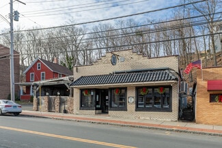 Shelton, CT Storefront - 127 Center St