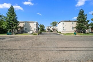 Red Bluff, CA Apartments - 725-735 Lakeside Dr
