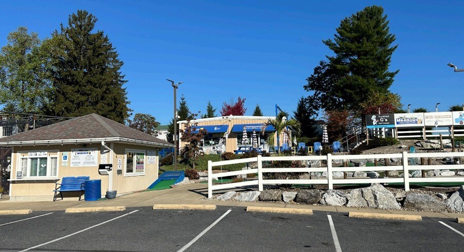4628 Jonestown Rd, Harrisburg, PA for Sale