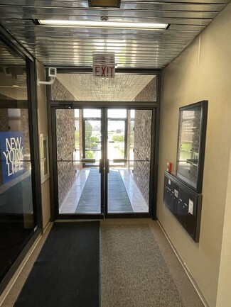 St Charles, IL Office - 3805 E Main St