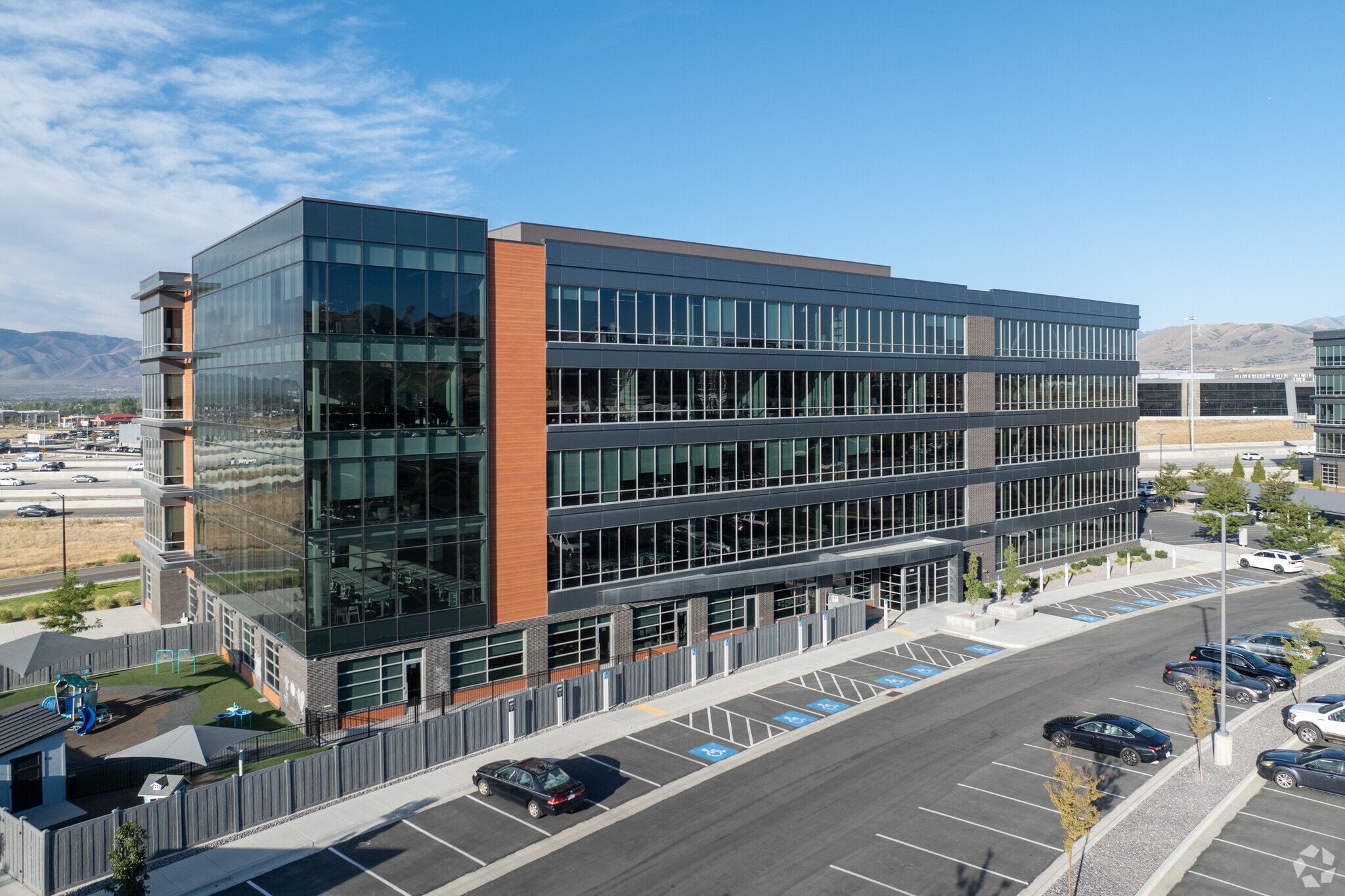 1550 W Digital Dr, Lehi, UT for Rent