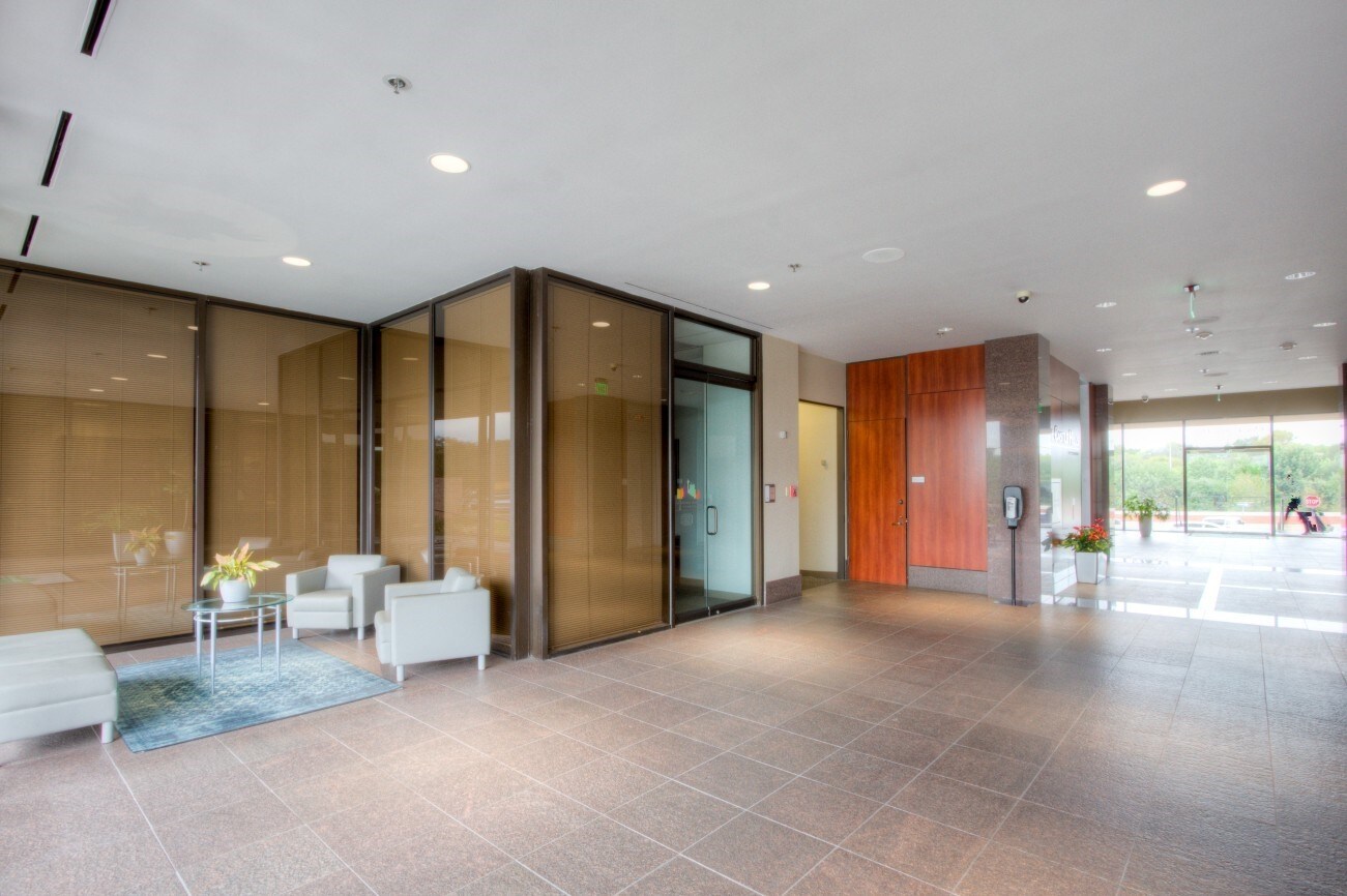 1100 NW Loop 410, San Antonio, TX for Rent