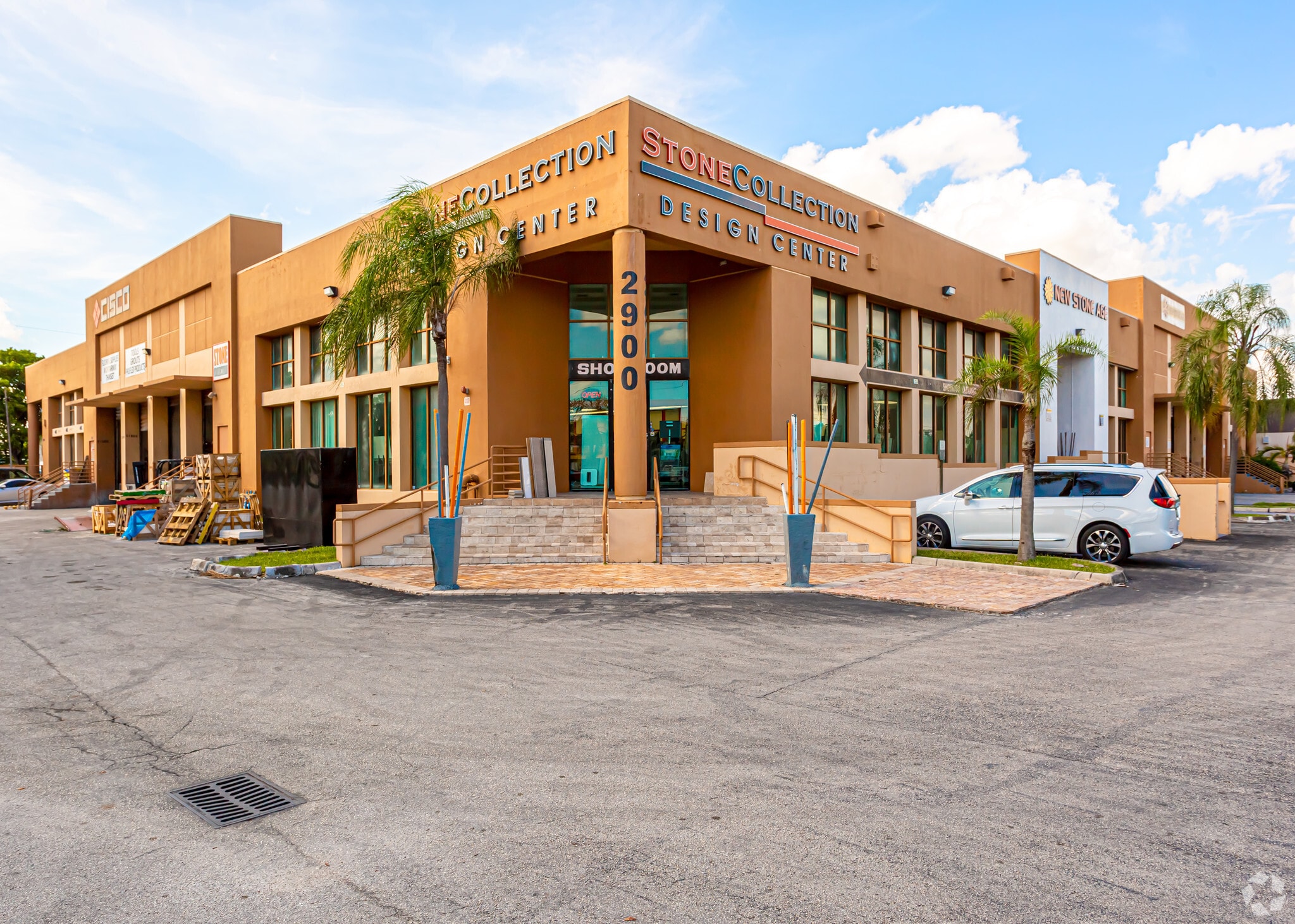2900-2920 NW 79th Ave, Miami, FL for Rent
