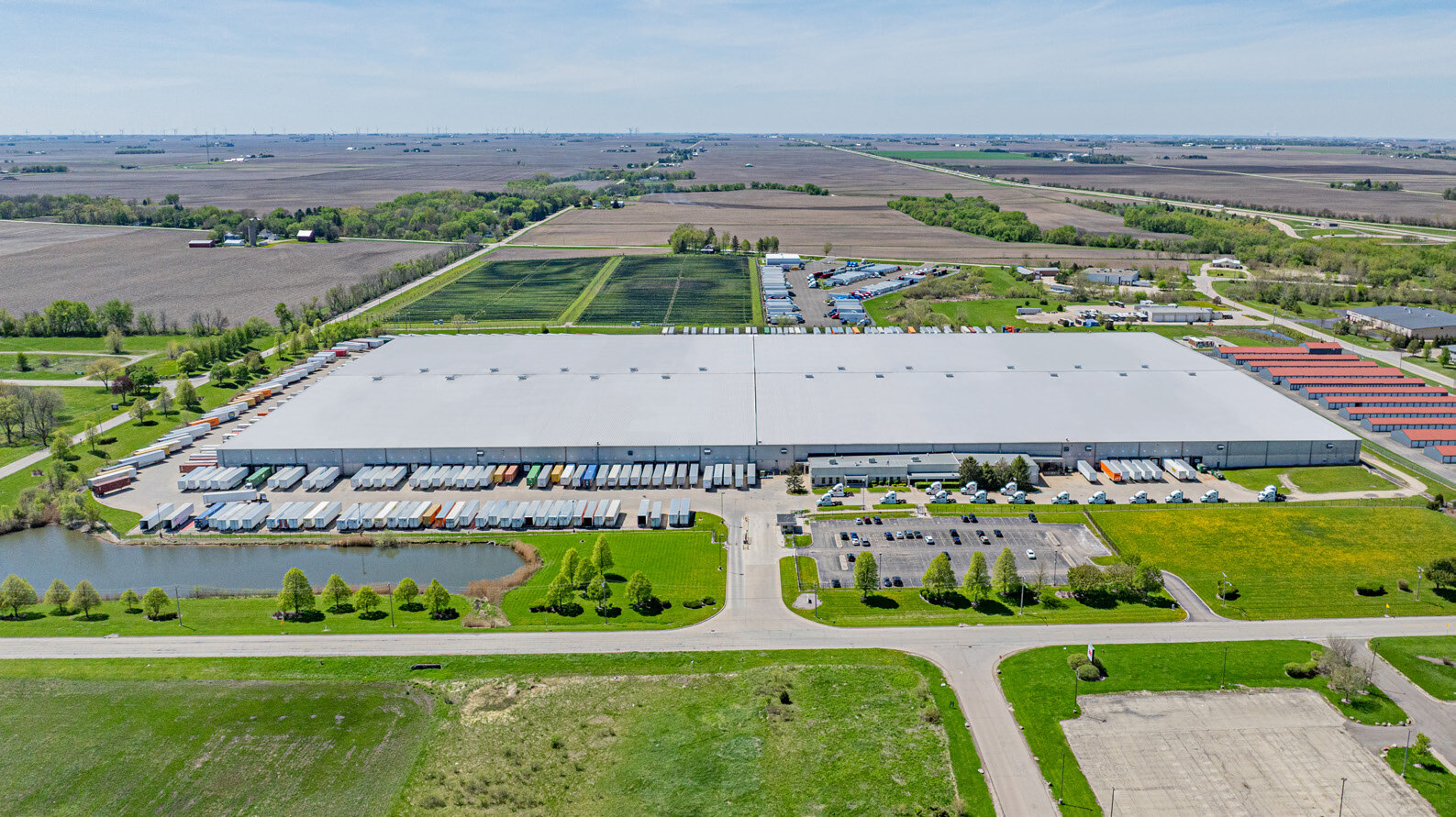 3095 Corporate Dr, Dekalb, IL for Rent
