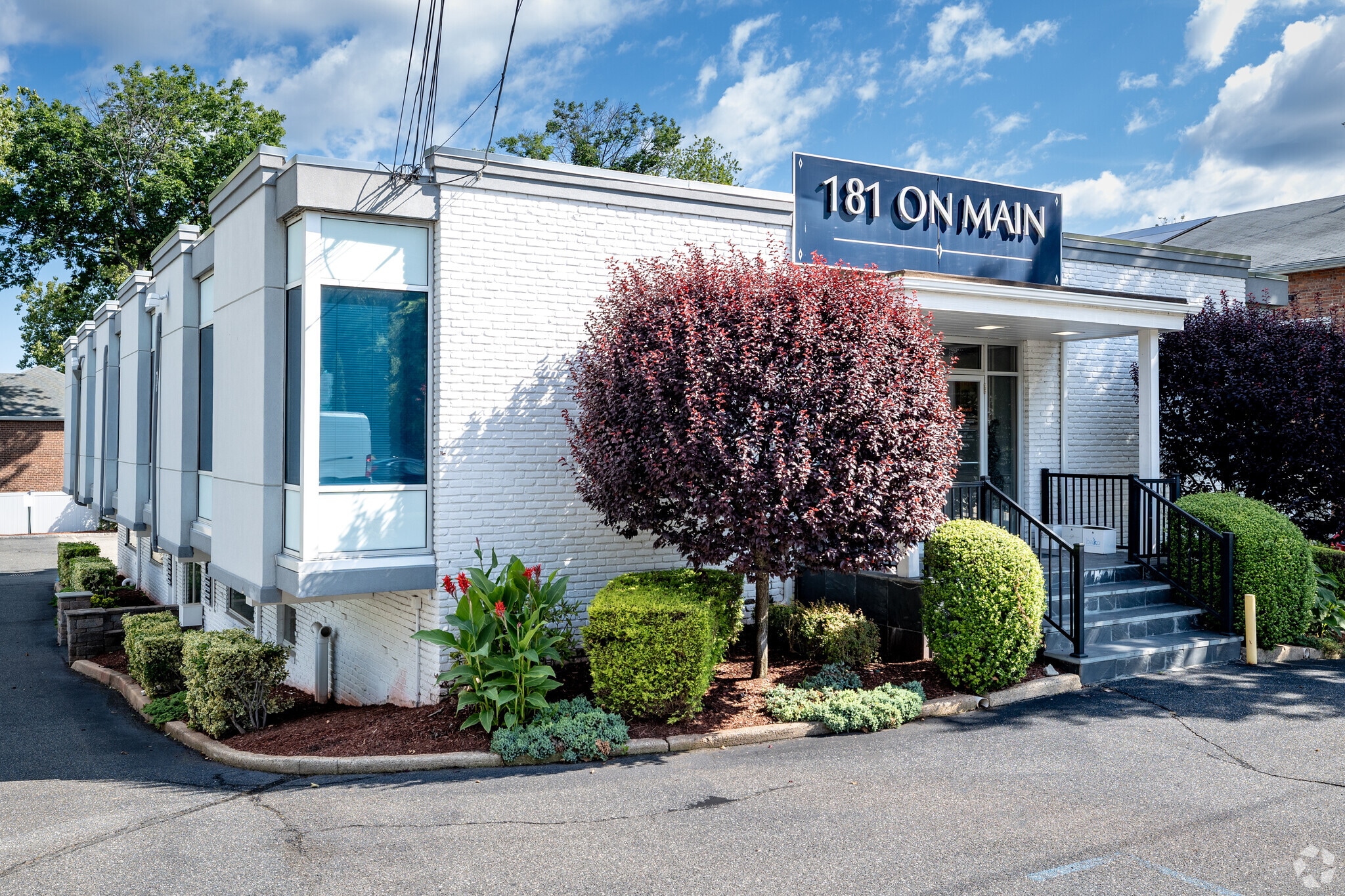 181 Main St, Huntington, NY for Rent