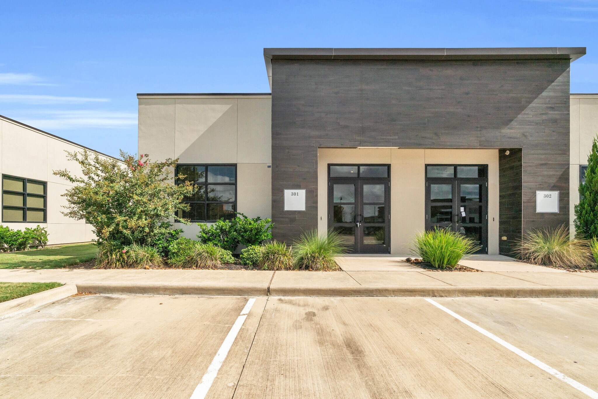 8118 Fry Rd, Cypress, TX for Rent