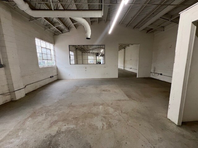 5650 W Washington Blvd, Los Angeles, CA for Rent