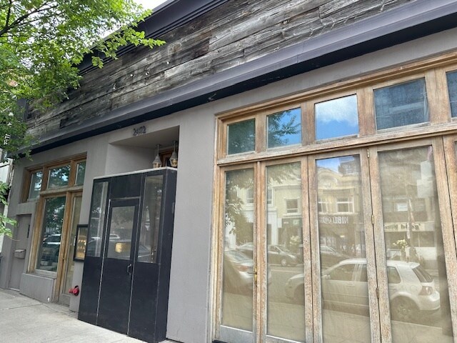 2472 Yonge St, Toronto, ON for Rent