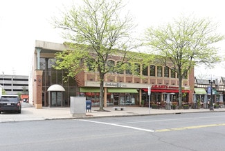 West Hartford, CT Retail - 977 Farmington Ave