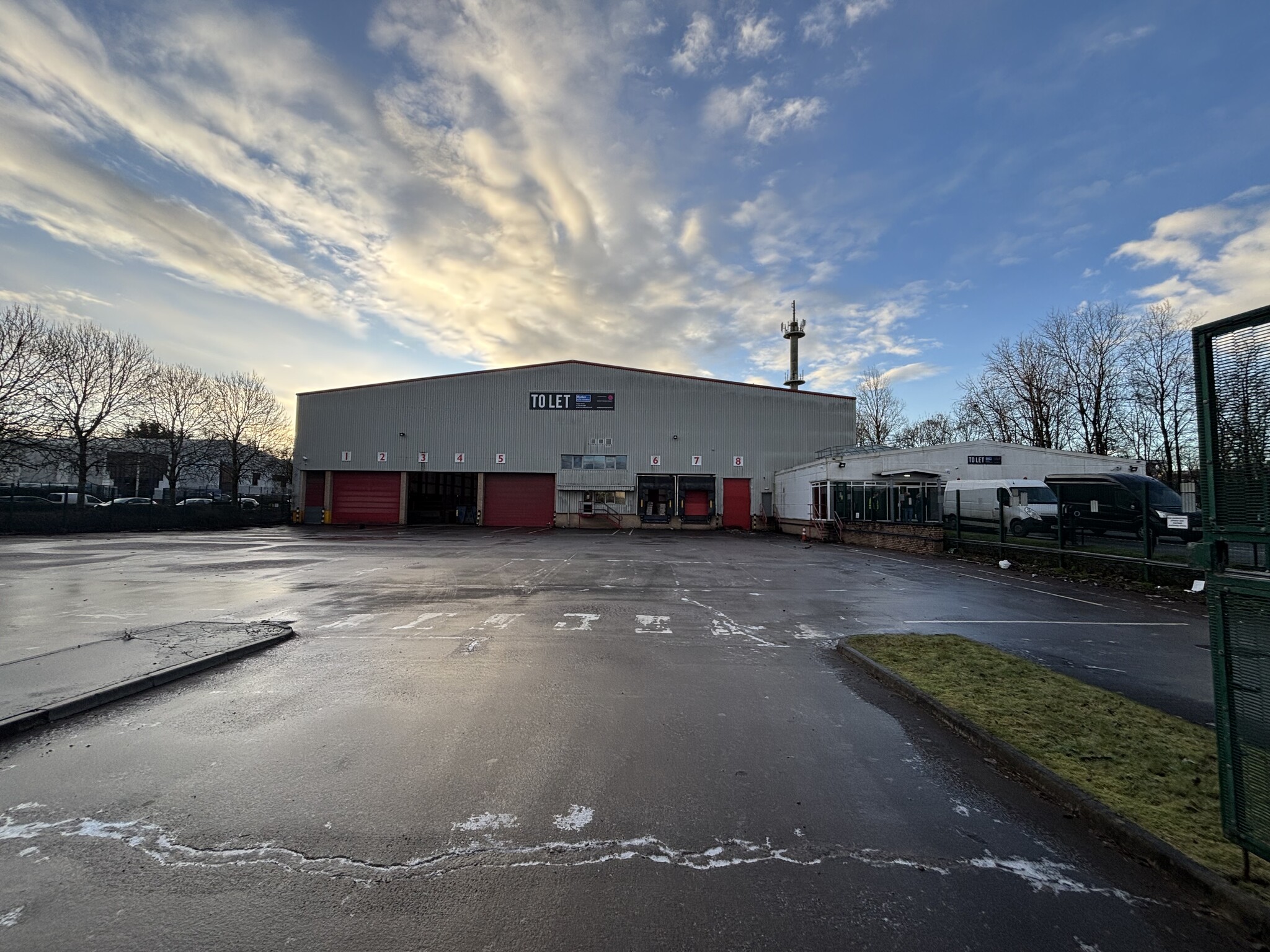 3 Tannochside Dr, Uddingston, SLK for Rent