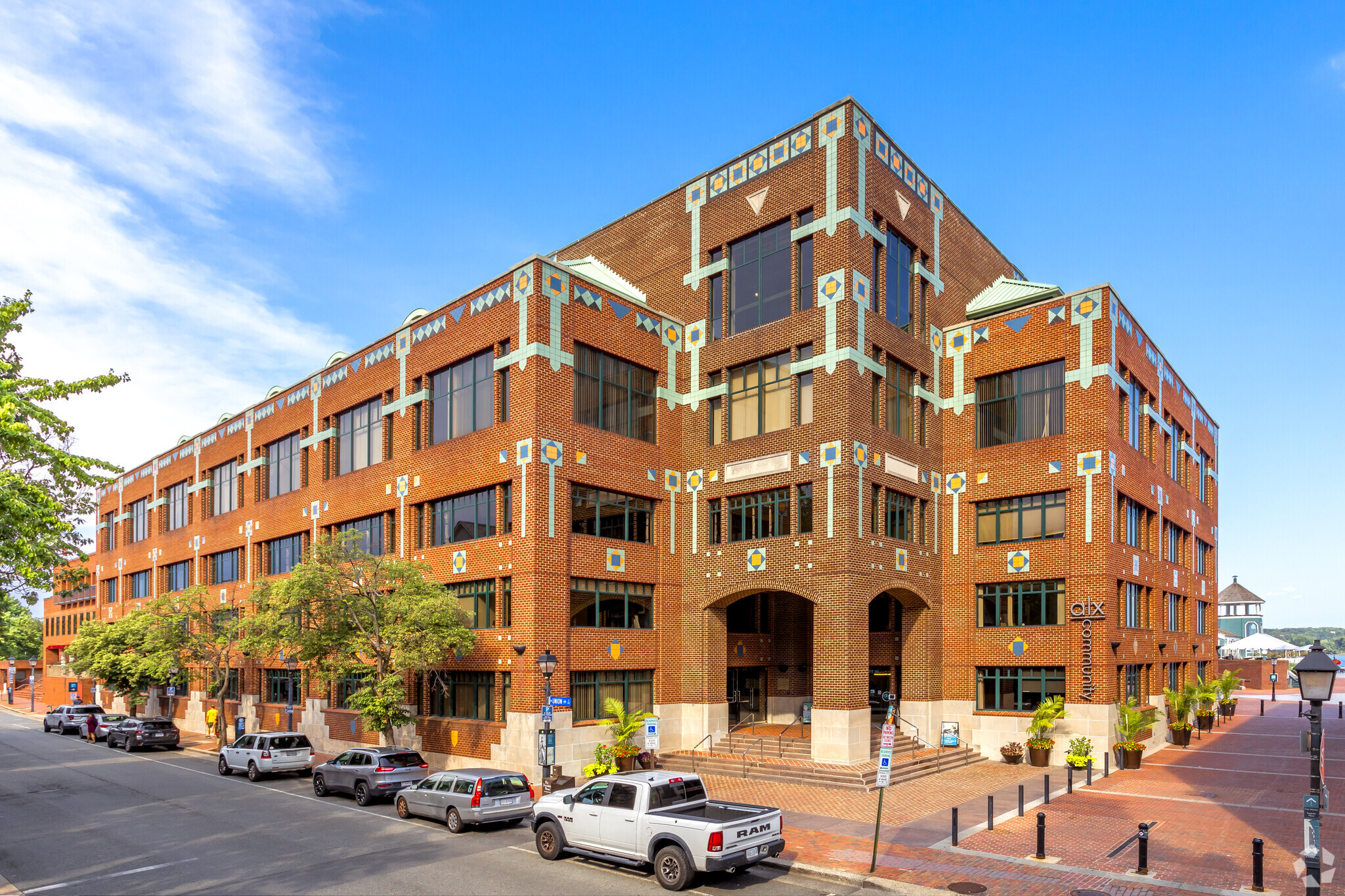 201 N Union St, Alexandria, VA for Rent