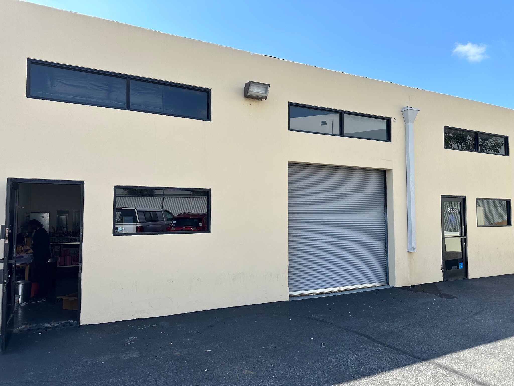 88418863 Canoga Ave Canoga Park, CA 91304 Industrial Property for