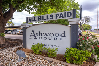 Lubbock, TX Apartments - 2301 50th St