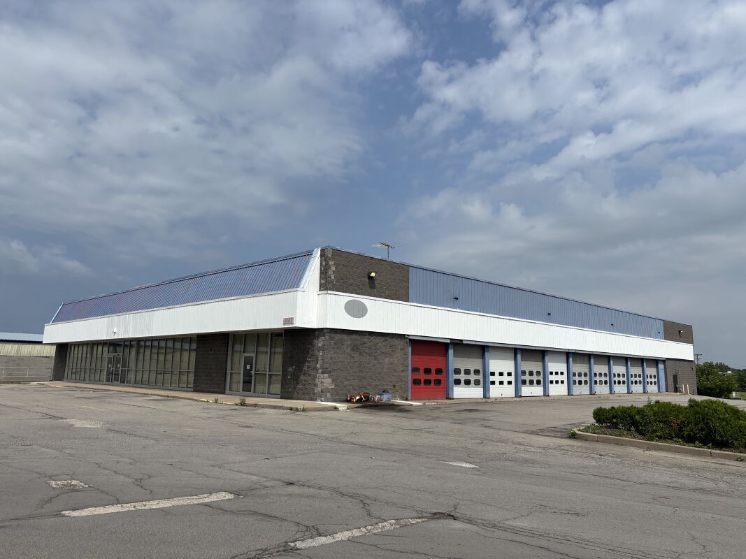 1181 N Greece Rd, Rochester, NY for Rent