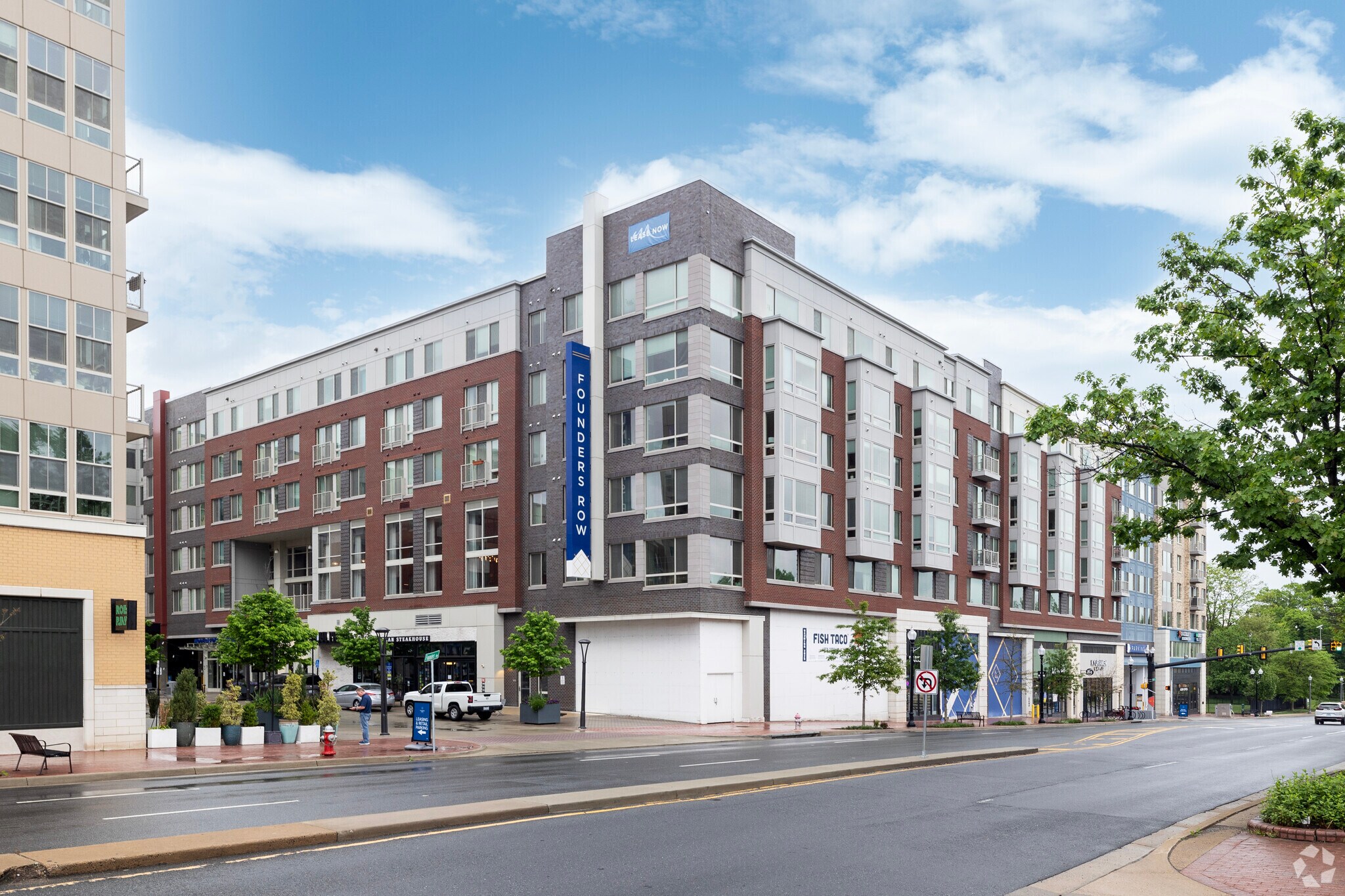 916 W Broad St, Falls Church, VA for Rent