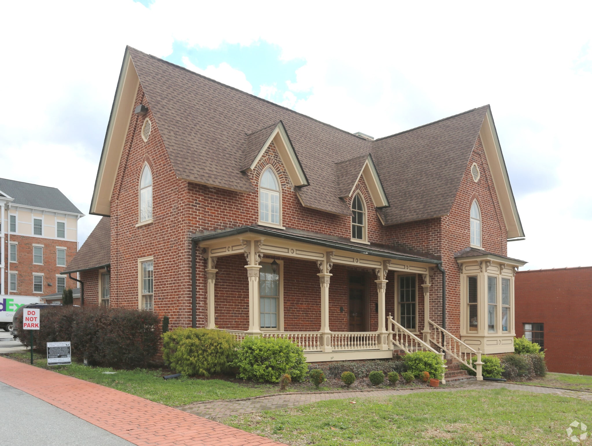 447 Arlington St, Greensboro, NC for Rent