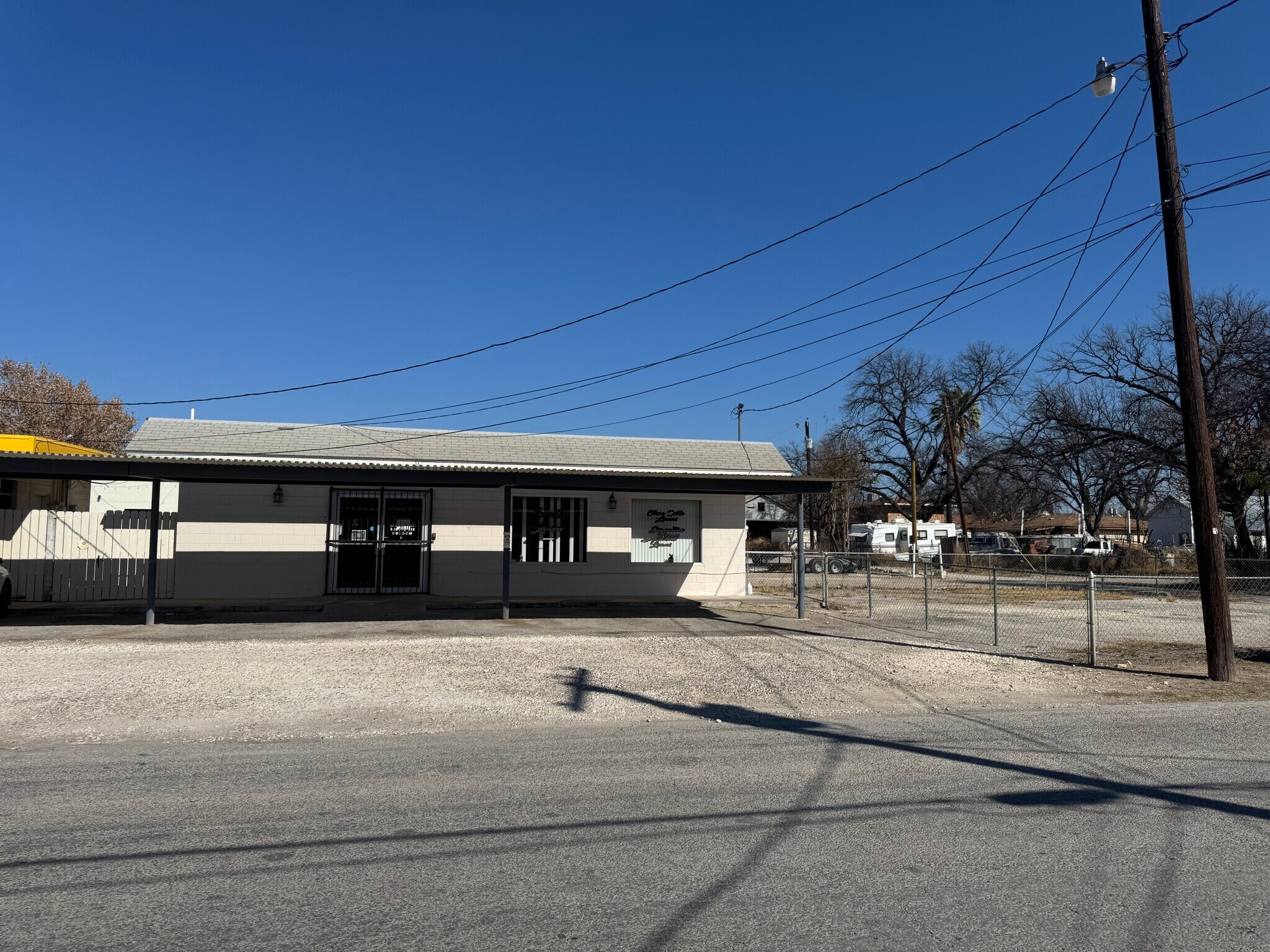 101 E Strickland St, Del Rio, TX for Rent