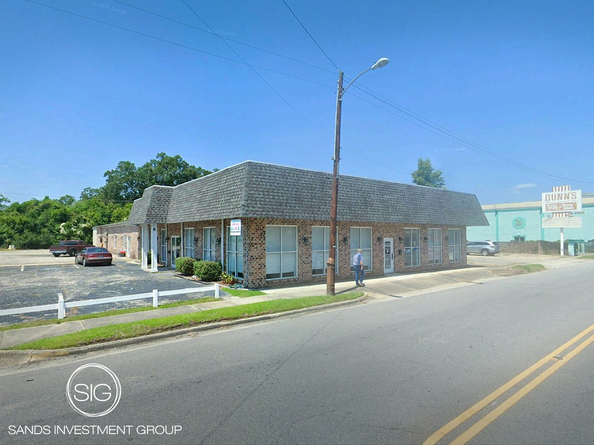 10 S Morgan Ave, Andrews, SC for Sale