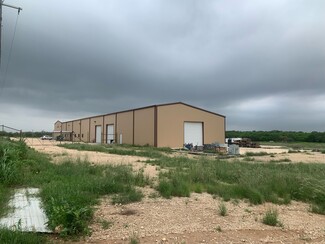 Jourdanton, TX Industrial - 352 Welco Ln