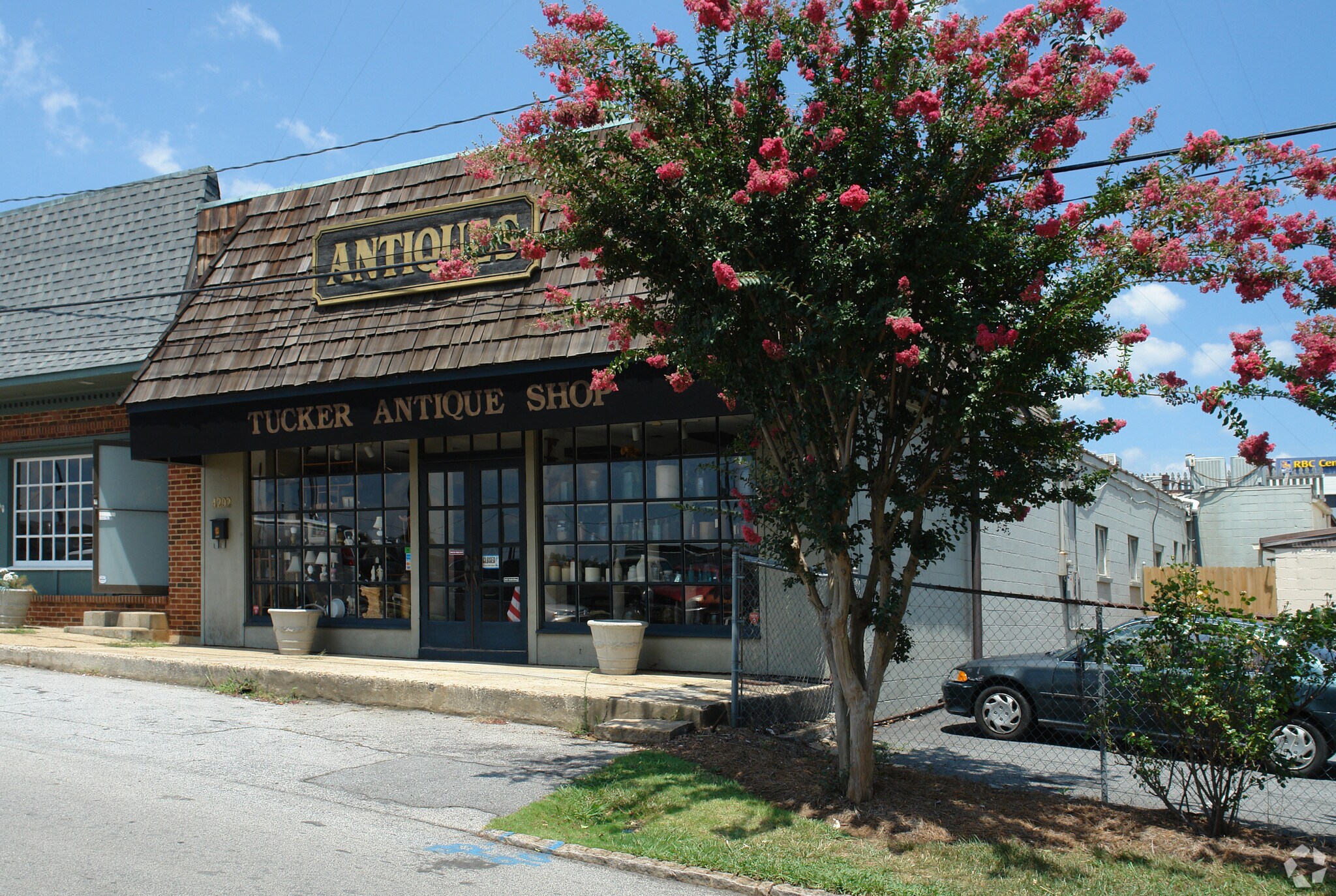 4292 Railroad Ave Tucker, GA 30084 Retail Property for Lease on