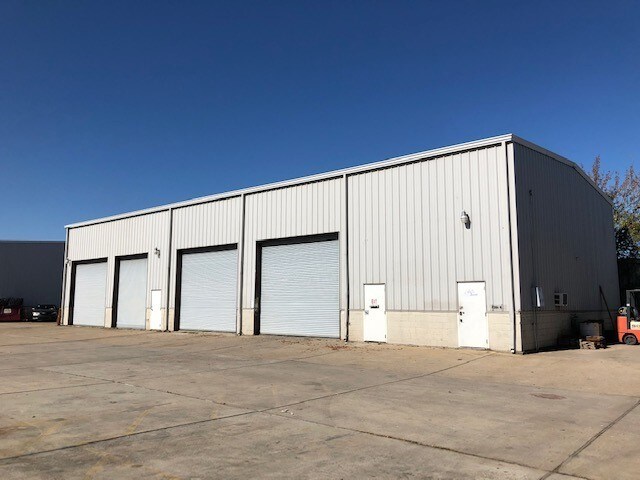 2501 Karbach St, Houston, TX for Rent