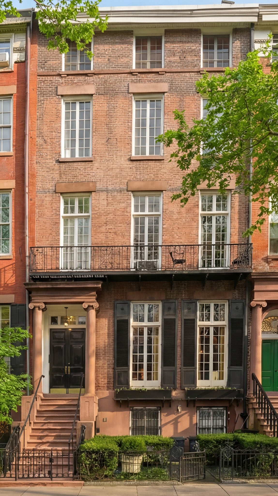 23 Washington Sq N, New York, NY for Sale
