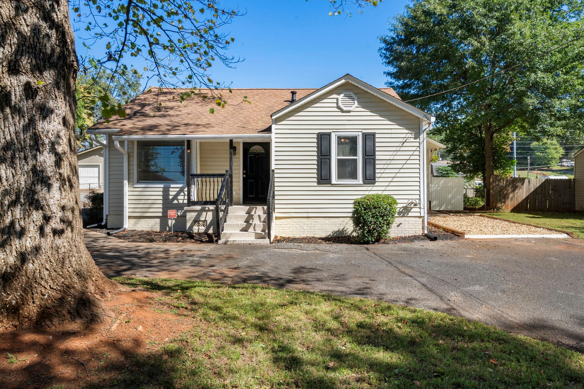 120 Maybelle St, Cartersville, GA for Sale