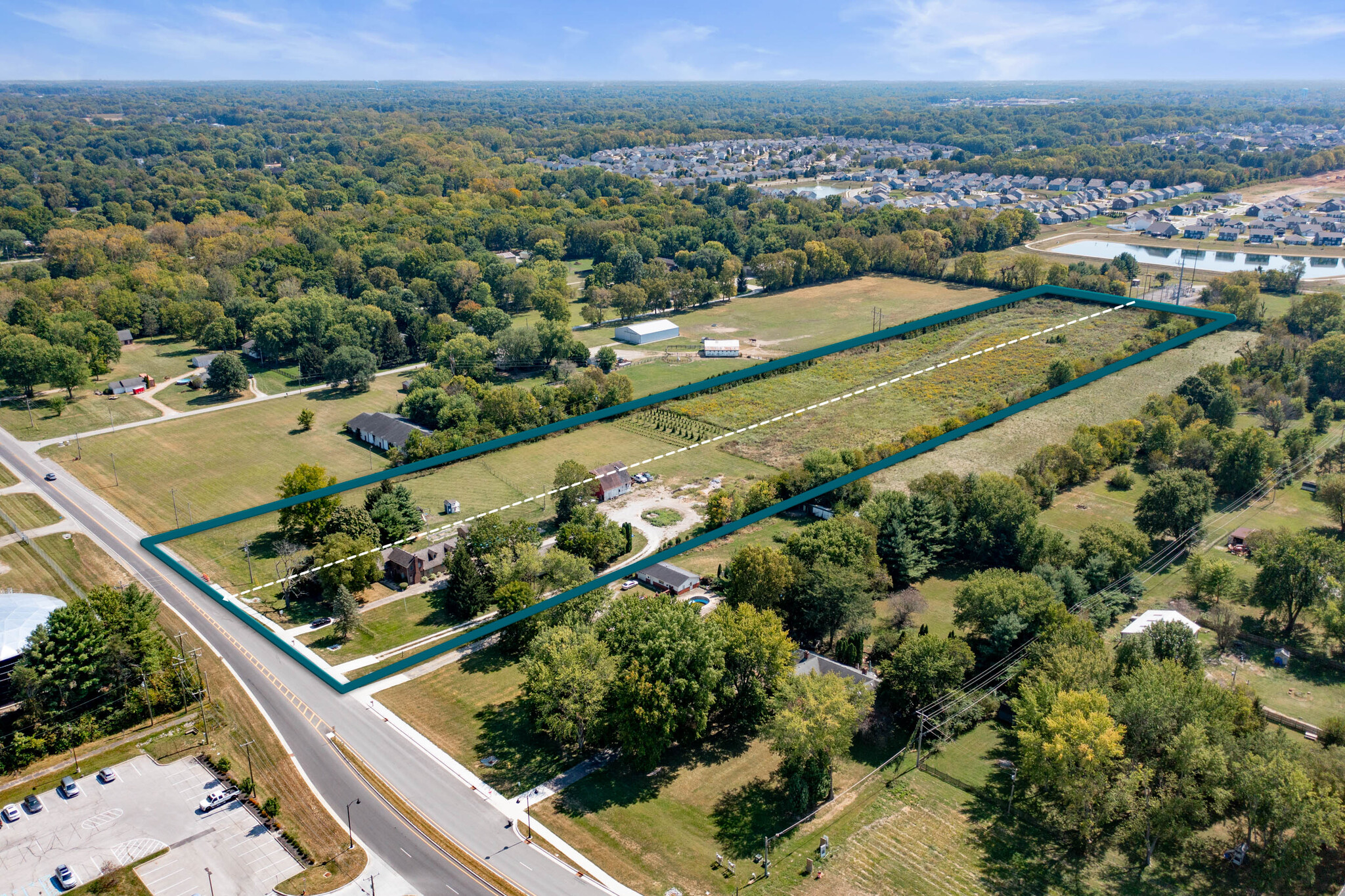 5703 W SMITH VALLEY Rd, Greenwood, IN for Sale