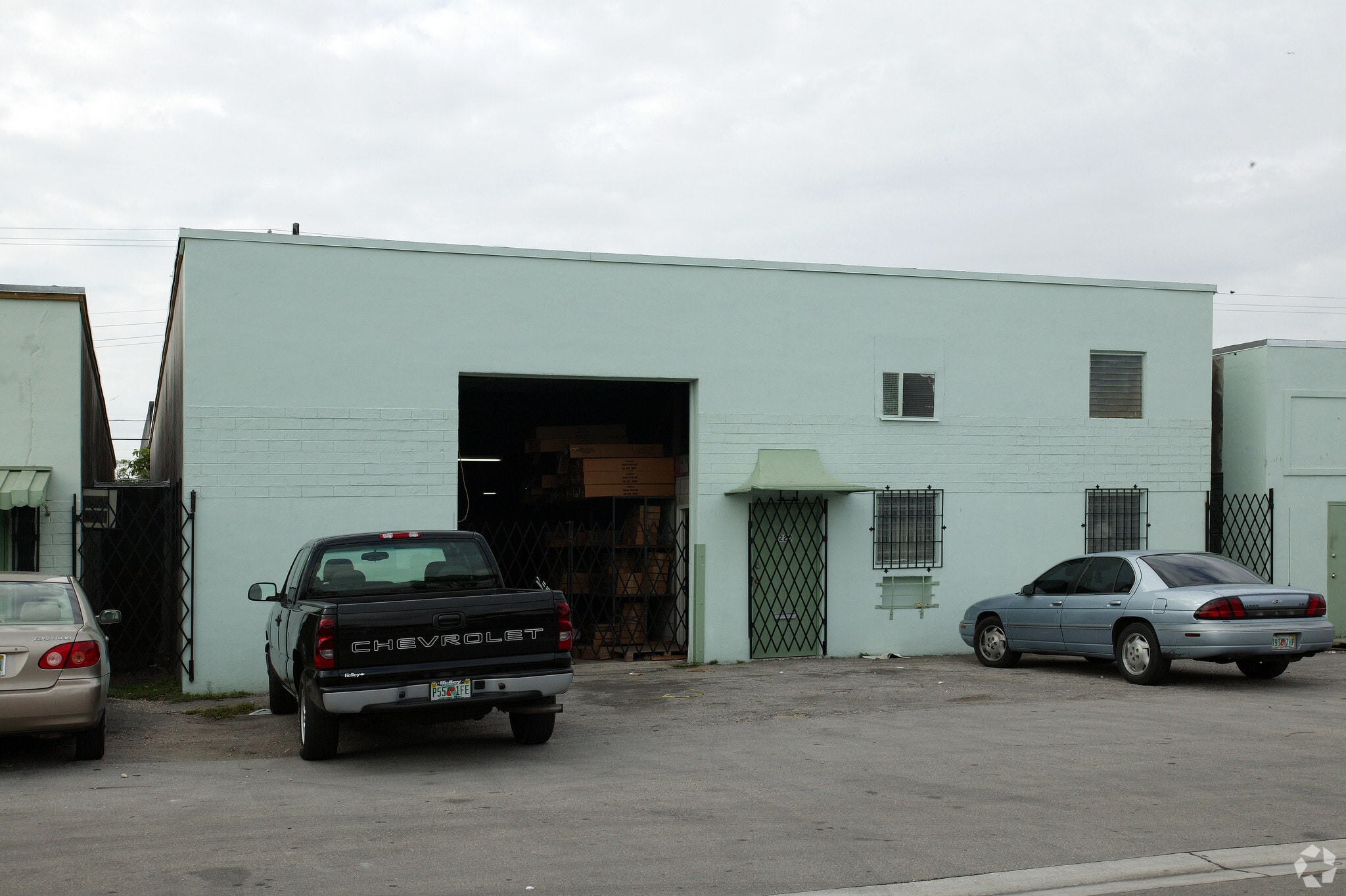 220 W 24th St, Hialeah, FL for Rent