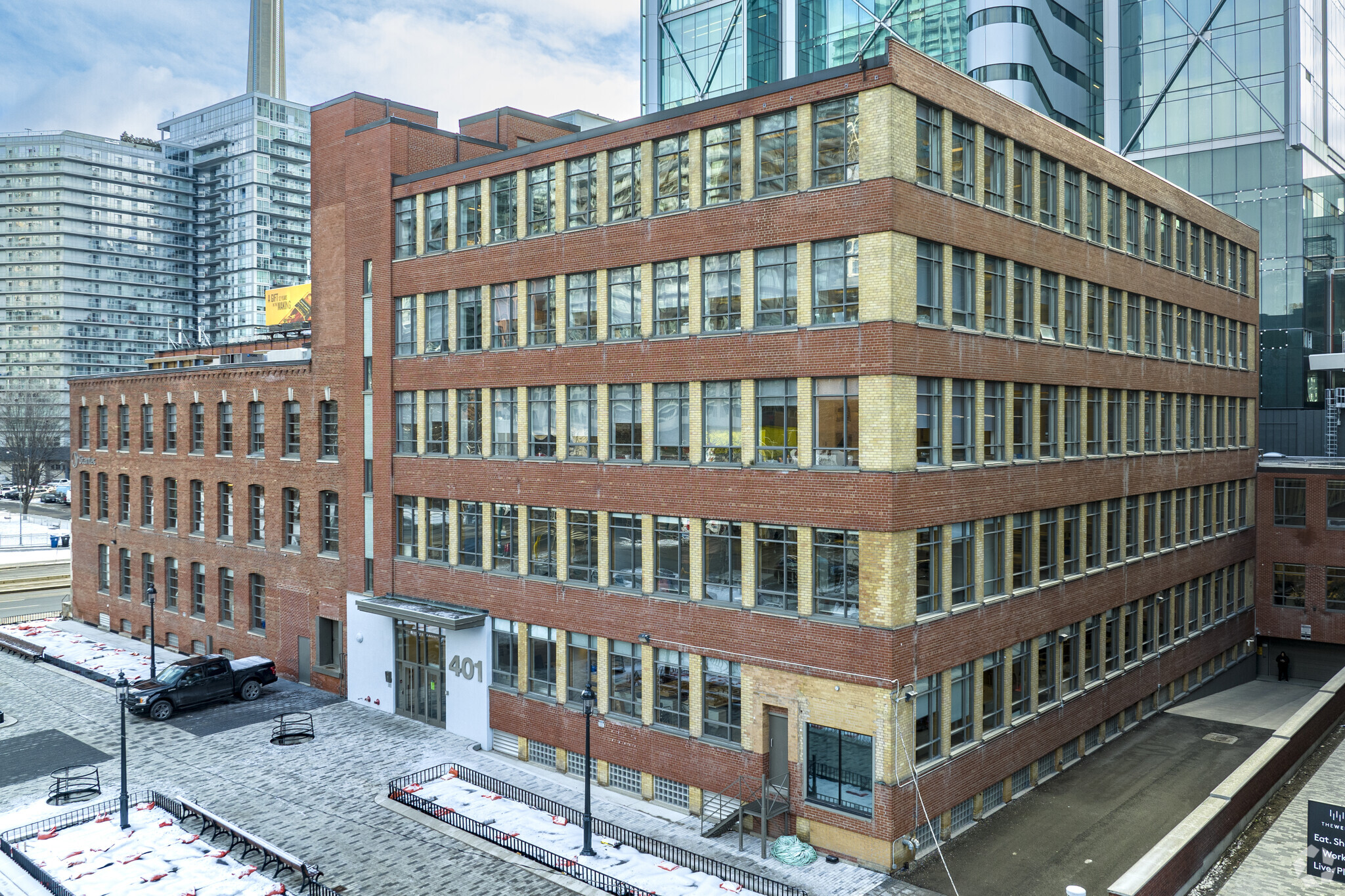 401 Wellington St W, Toronto, ON for Rent