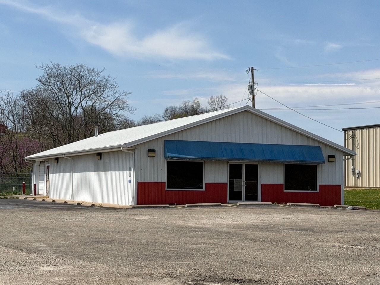 95 Wildflower Dr, New Concord, OH for Sale