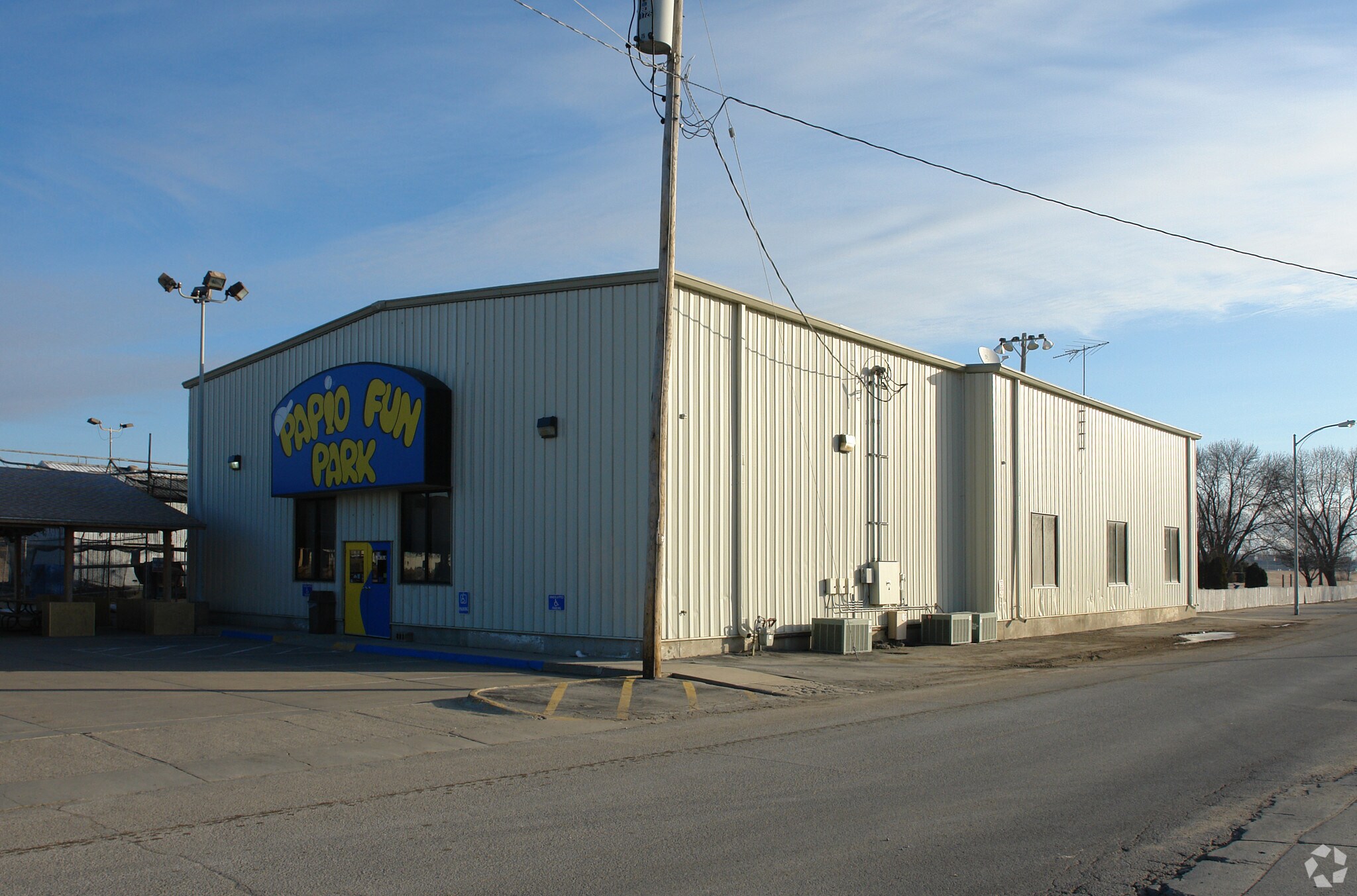 210 E Lincoln St, Papillion, NE for Sale