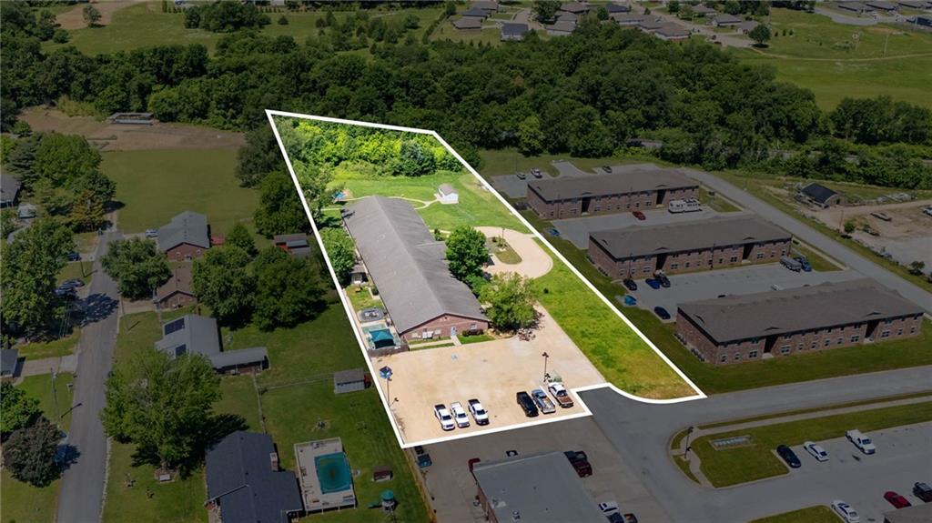 185 Rebecca St, Gentry, AR for Sale