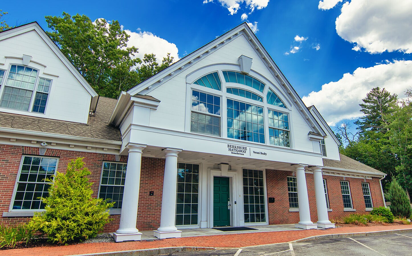 1 Club Acre Ln, Bedford, NH for Rent