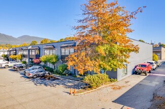North Vancouver, BC Warehouse - 817-831 W 1st St