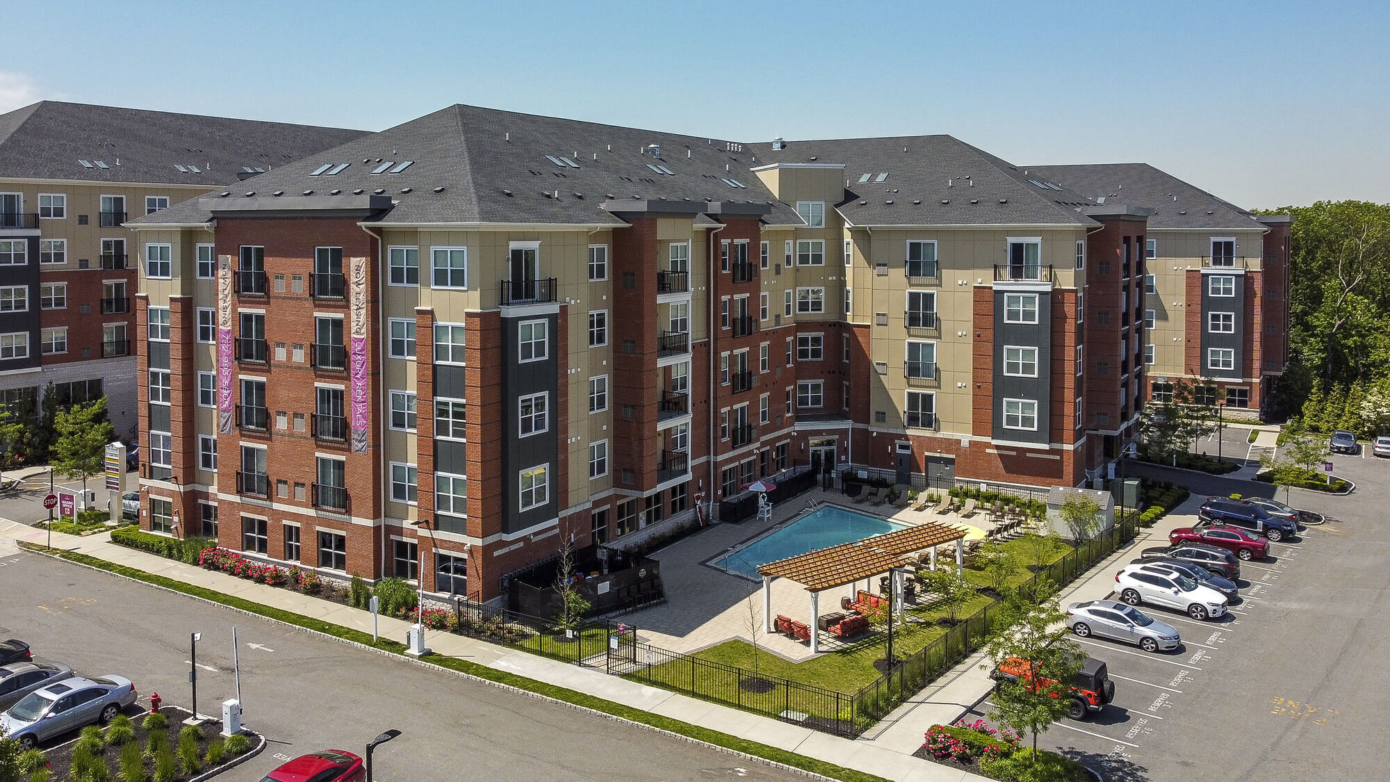 3 Ronson Rd, Iselin, NJ for Rent