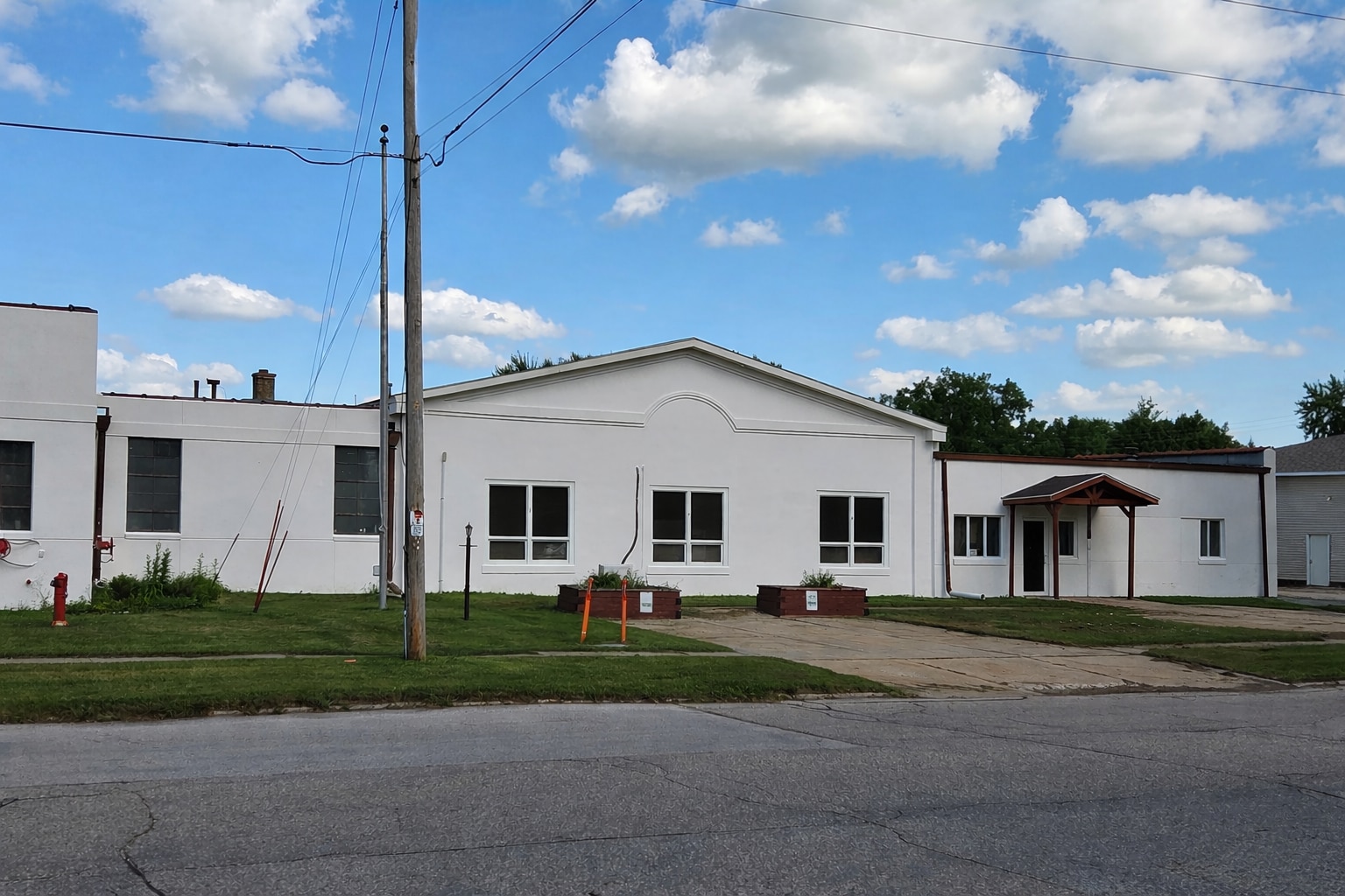 402 N Main St, Walworth, WI for Rent