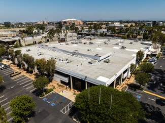 Orange, CA Industrial - 1717 W Collins Ave