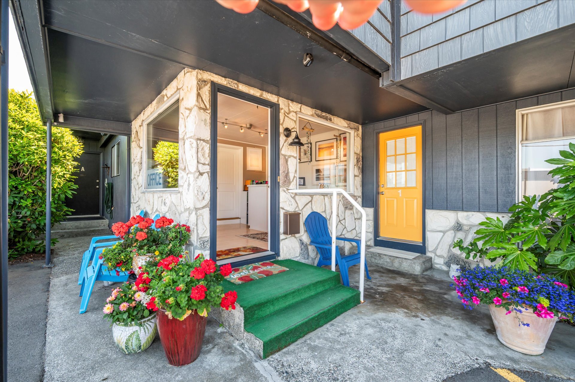 940 Oregon Ave SE, Bandon, OR for Sale