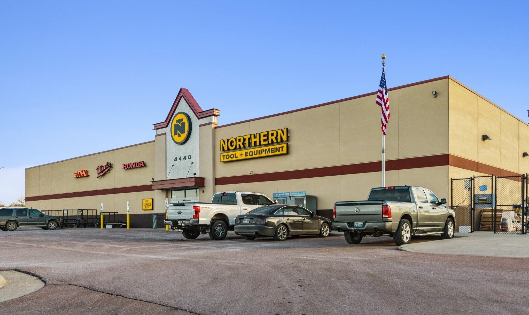 4440 W Crossroads Pl, Sioux Falls, SD for Sale