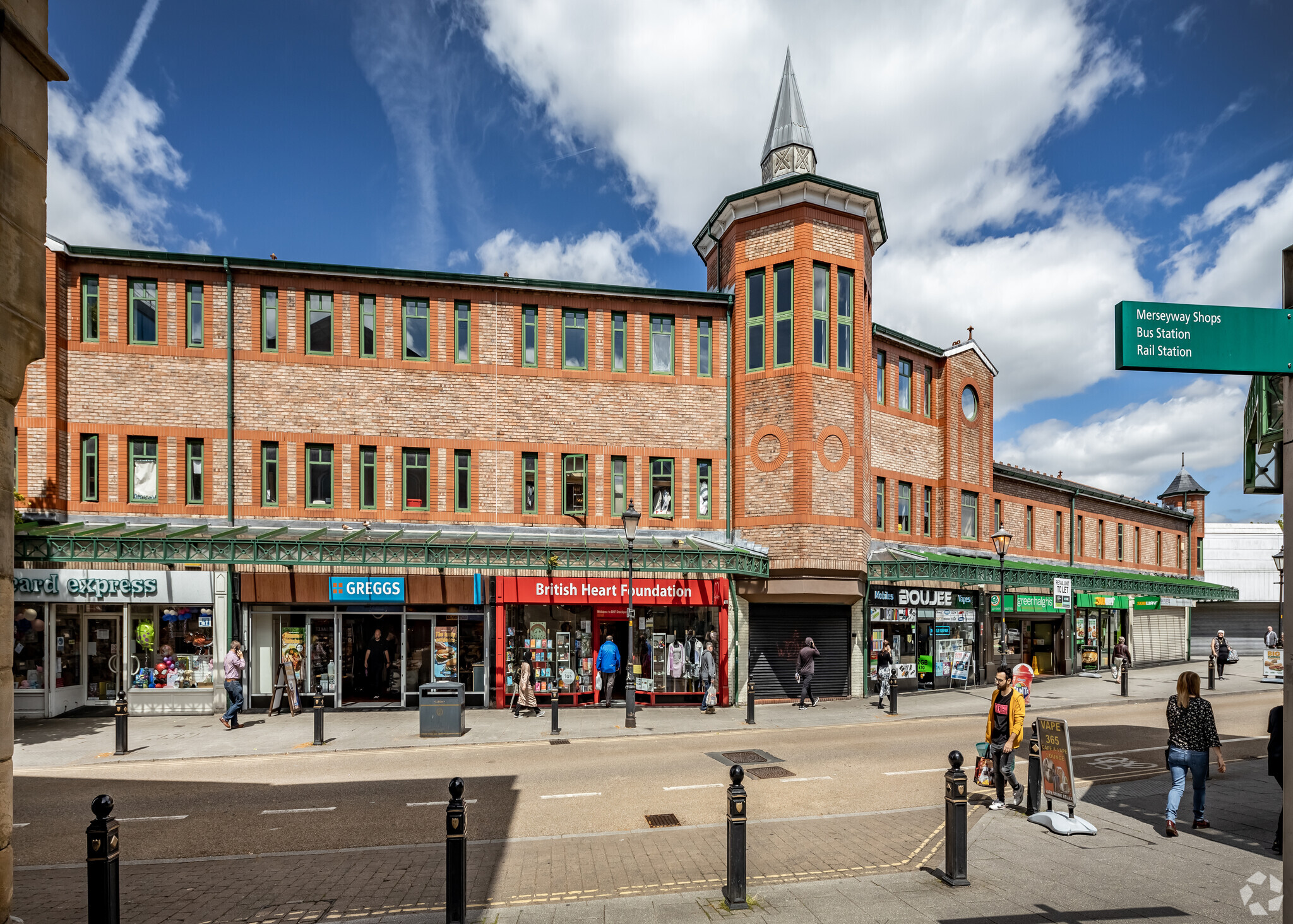 11-35 Warren St, Stockport, GTM for Rent