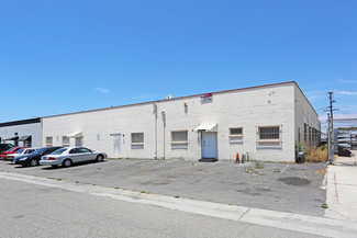 Fullerton, CA Industrial - 1227-1229 E Ash Ave