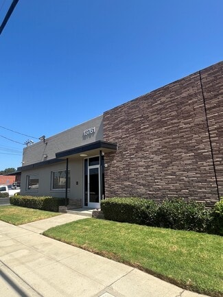13755-13761 Saticoy St  