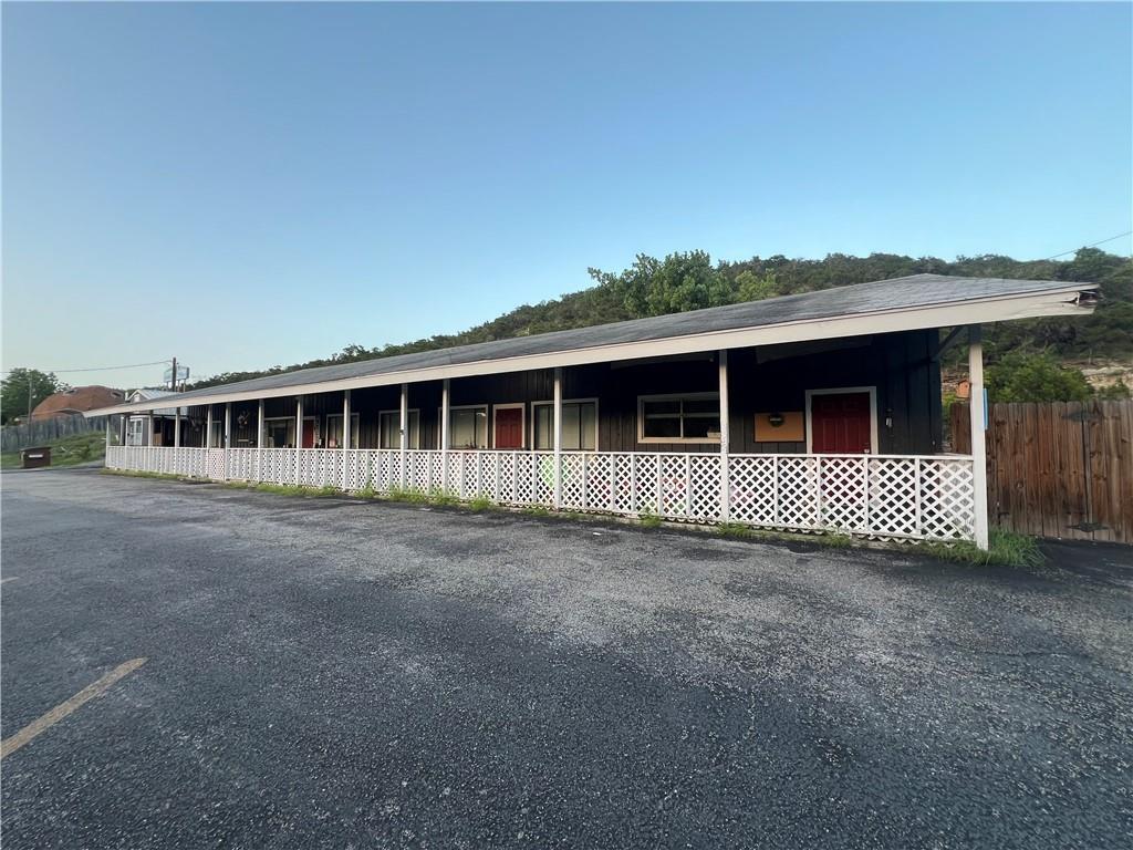 130 Charter Oak Dr, Canyon Lake, TX for Sale
