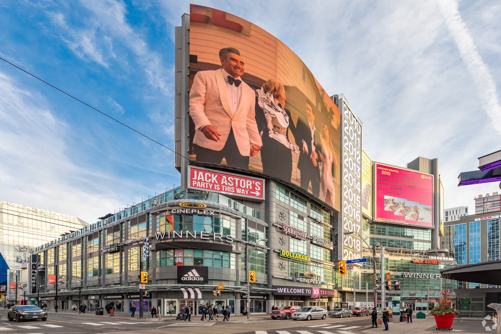 10 Dundas St E, Toronto, ON for Rent