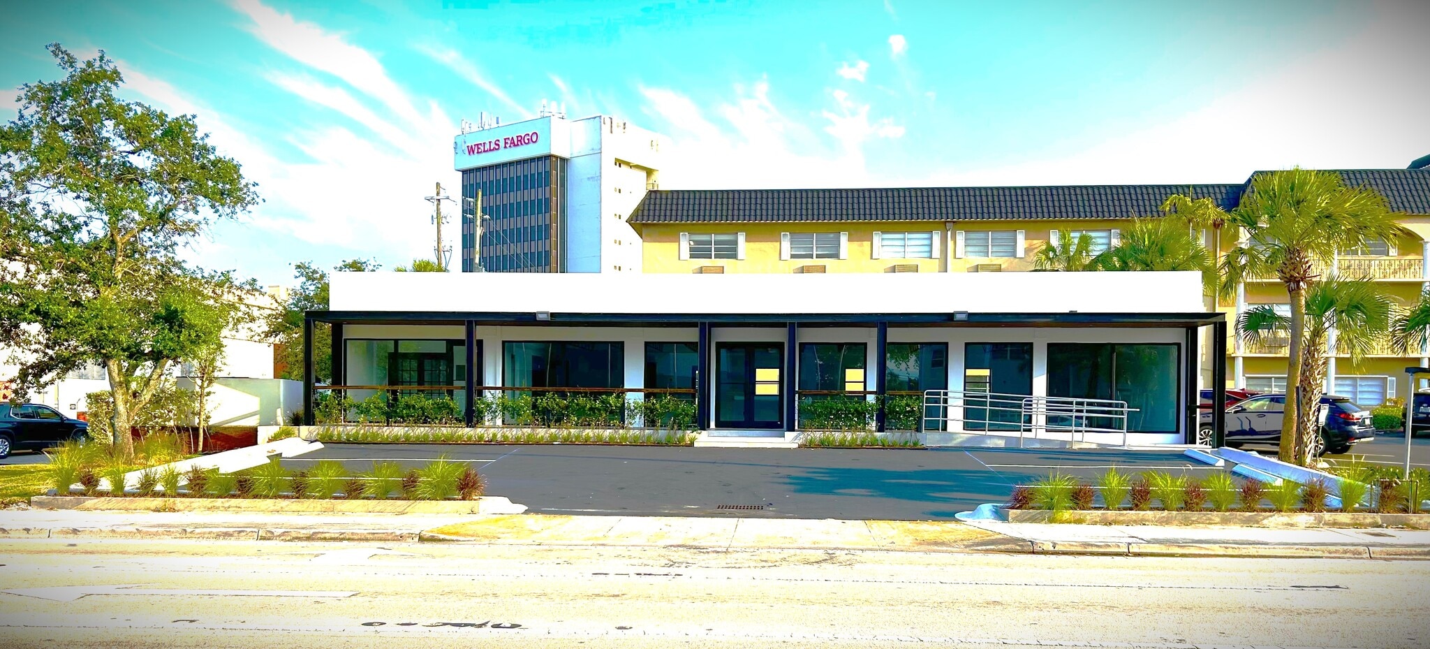 2100 E Commercial Blvd, Fort Lauderdale, FL for Rent