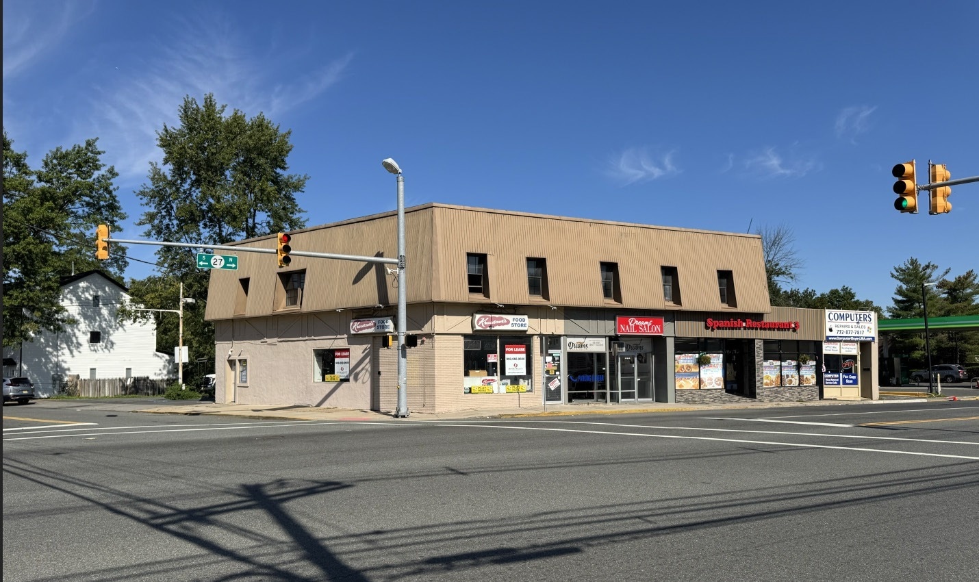 978 Saint Georges Ave, Rahway, NJ for Rent